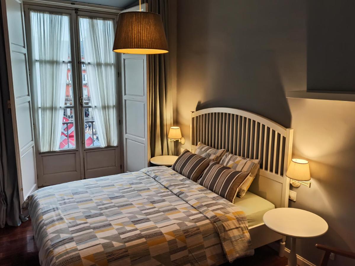 Charming View Plaza Mayor Madrid Bagian luar foto