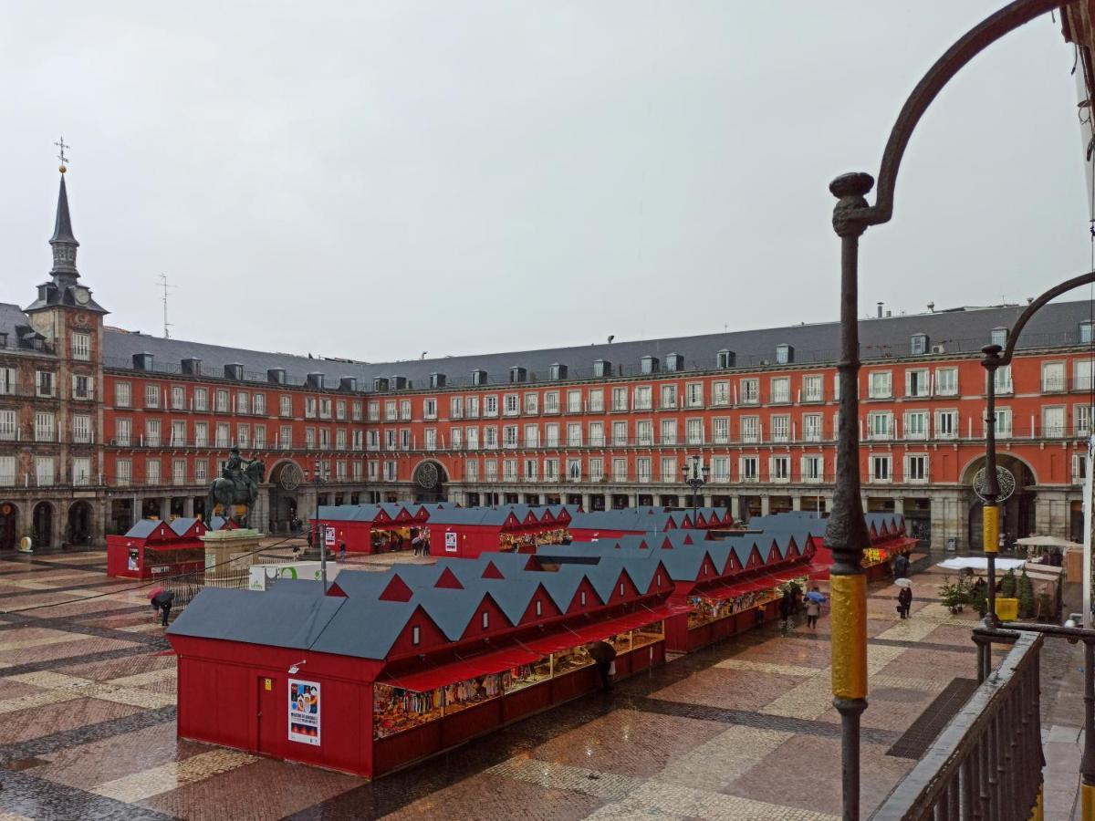 Charming View Plaza Mayor Madrid Bagian luar foto
