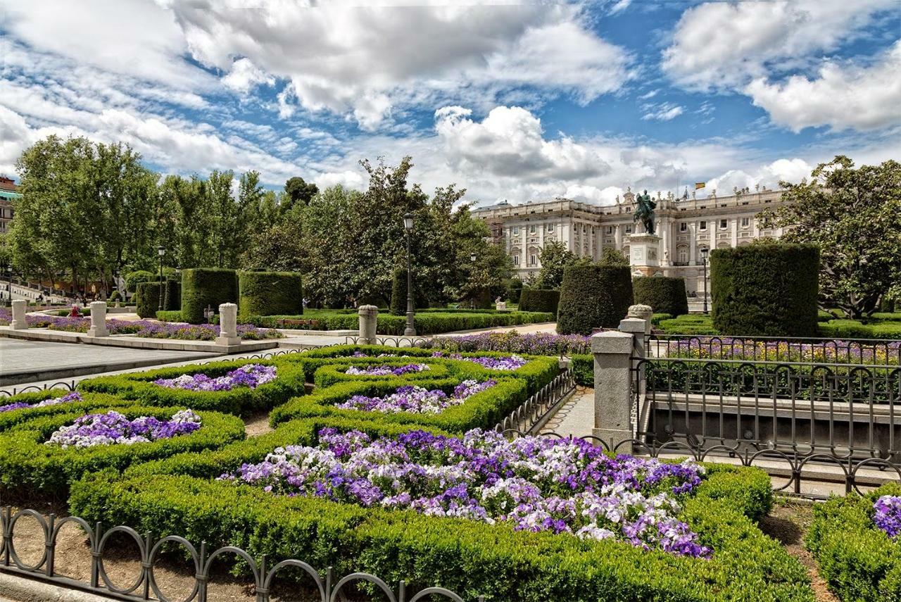 Charming View Plaza Mayor Madrid Bagian luar foto